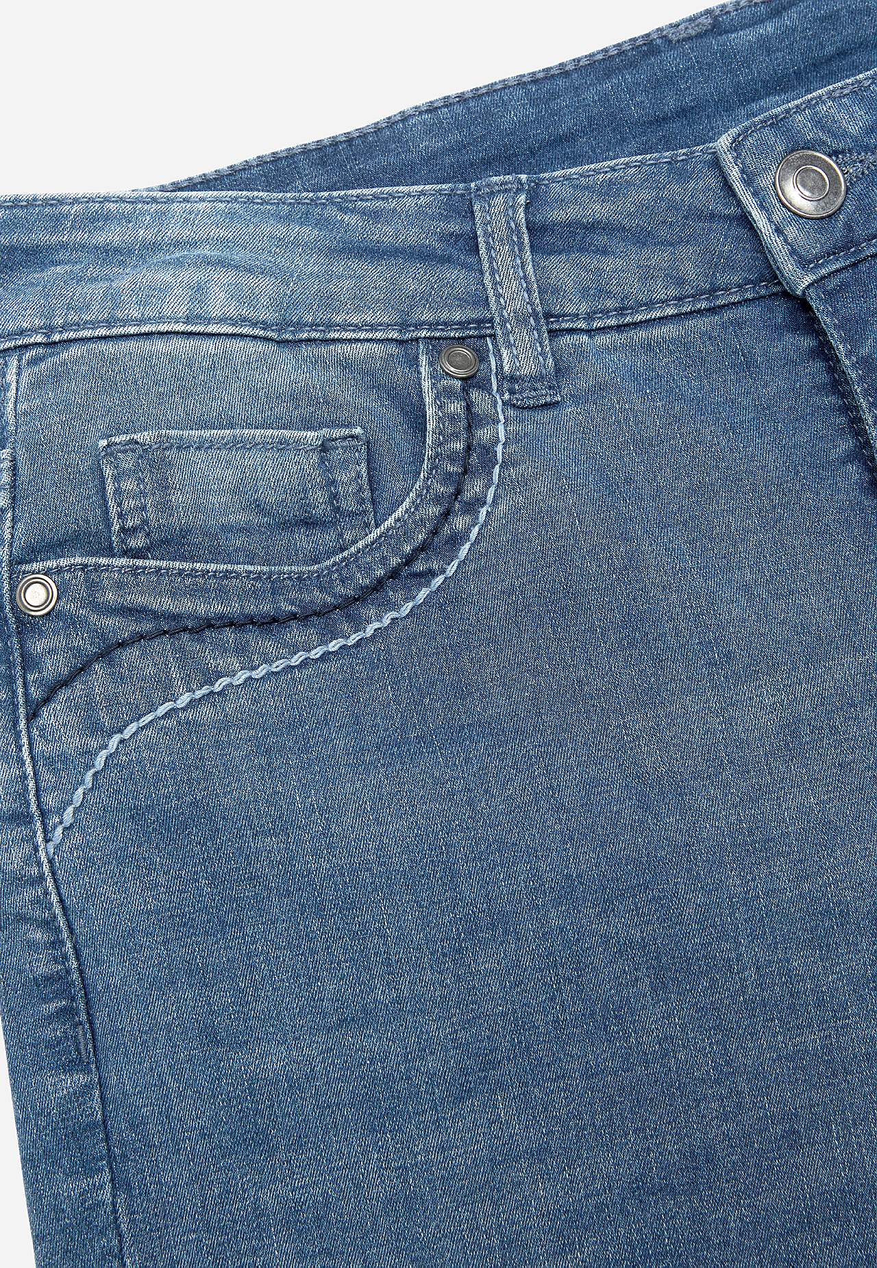 Strečové džíny se střihem bootcut