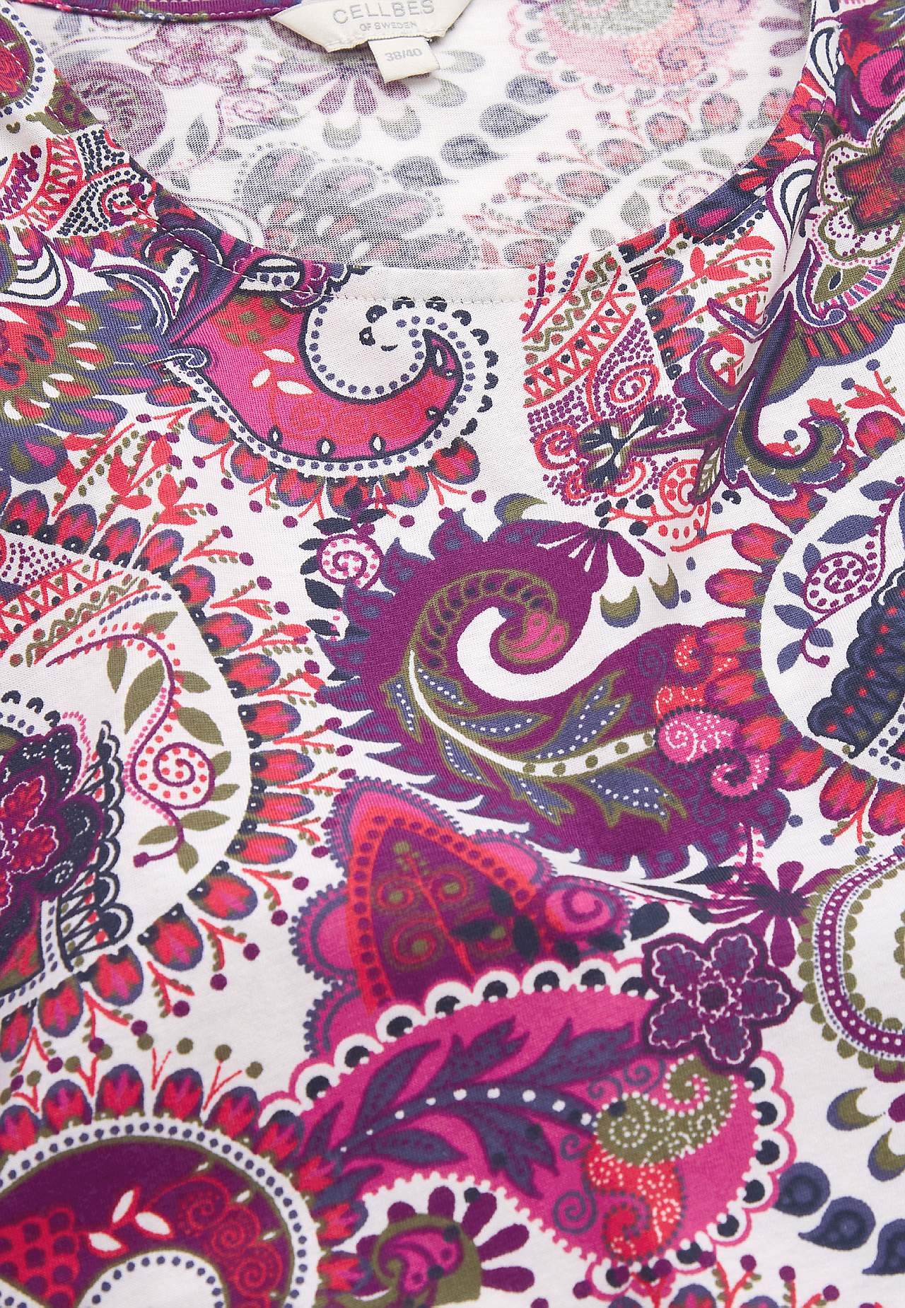 Vzorovaná noční košilka