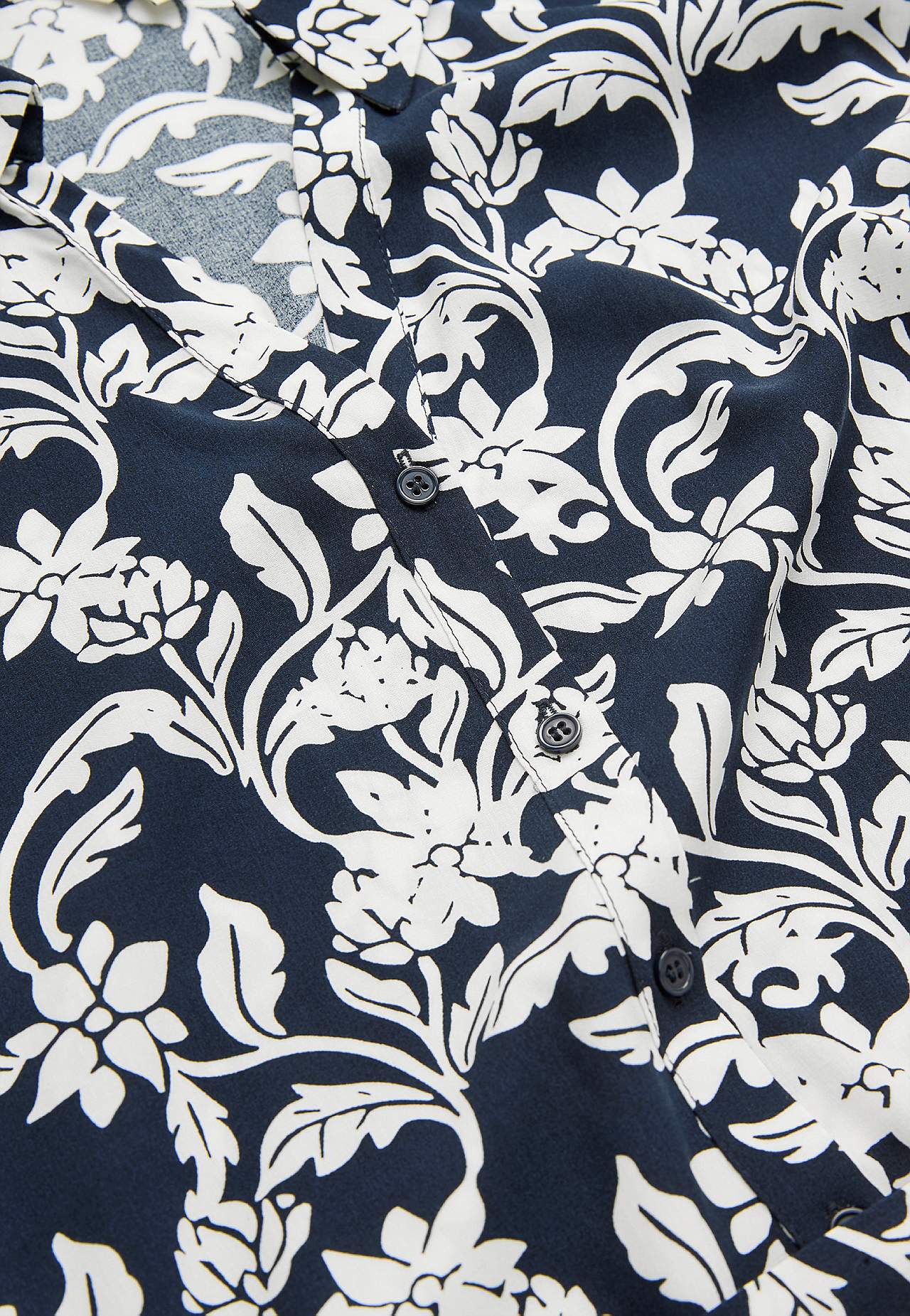 Košilové šaty s kapsami