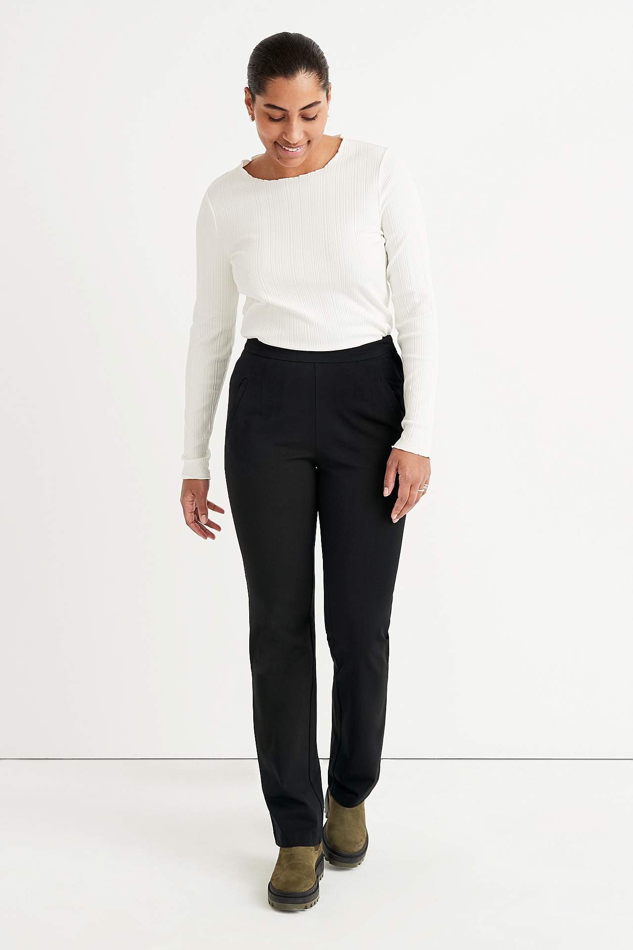 Rovné a elastické kalhoty