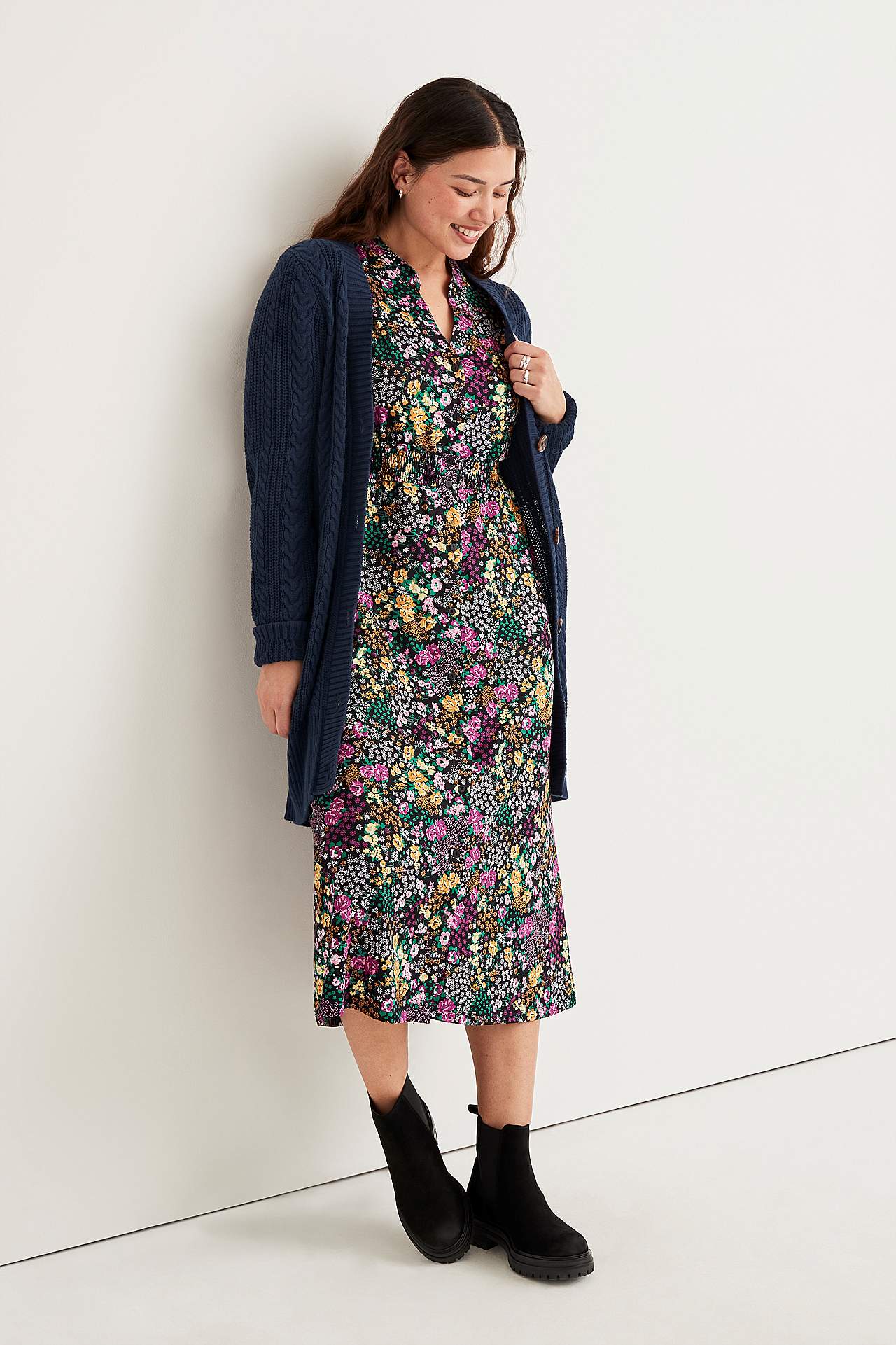 Vzorované žerzejové šaty