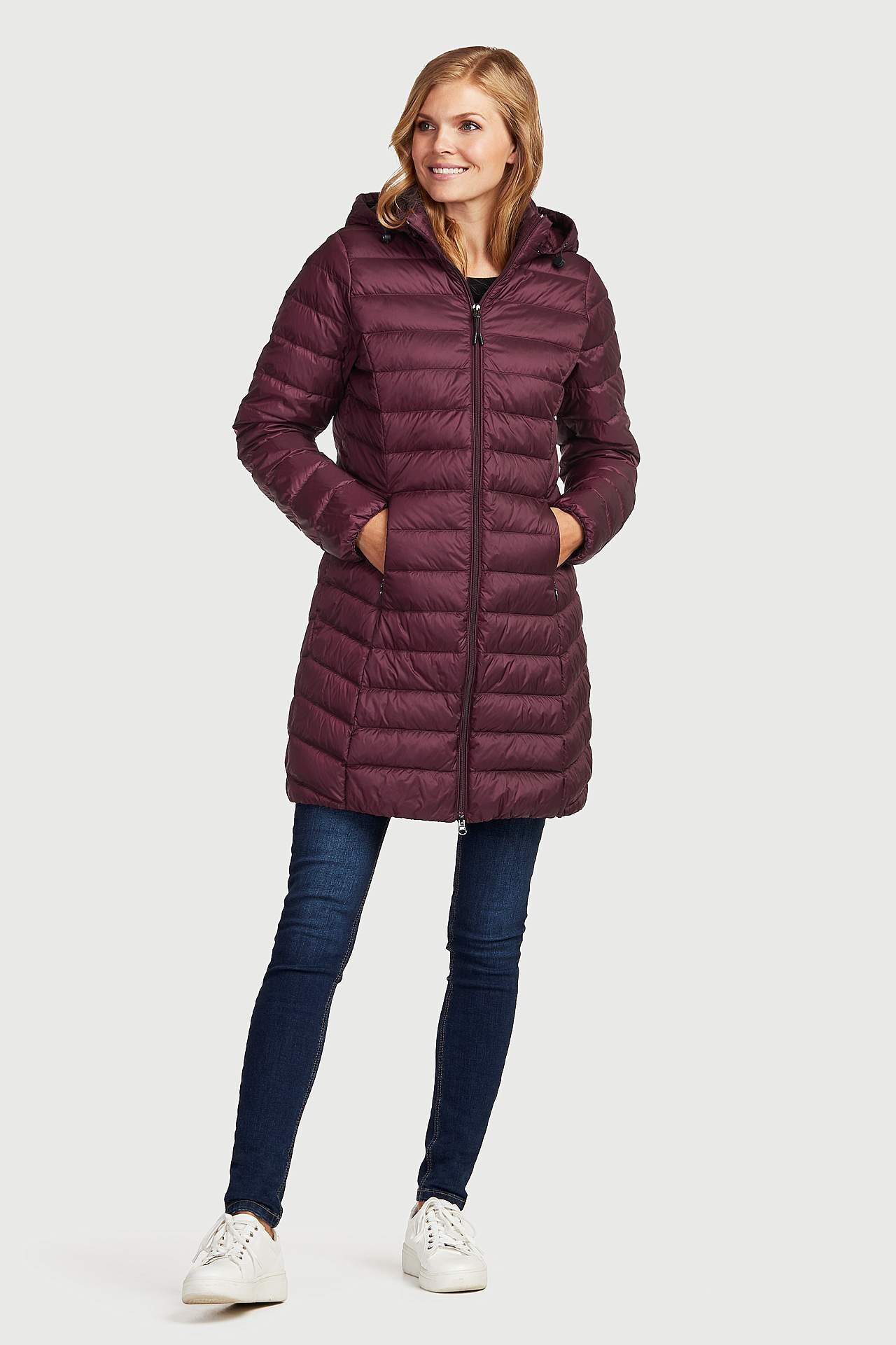 Lehká bunda s vycpávkou z peří