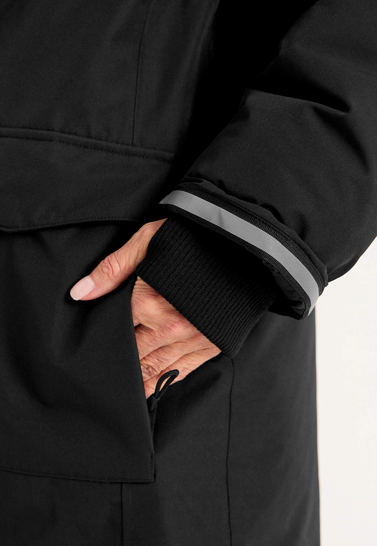 Funkční a dlouhá parka s hřejivou podšívkou