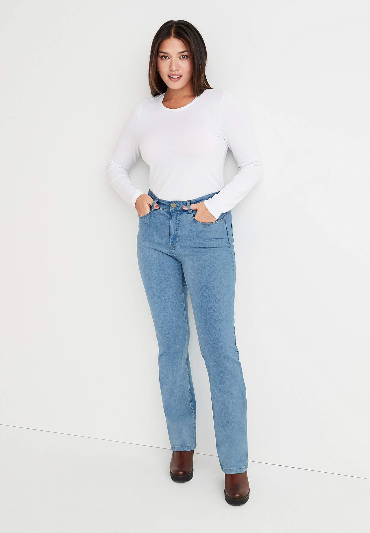 Mírně zvonové džíny