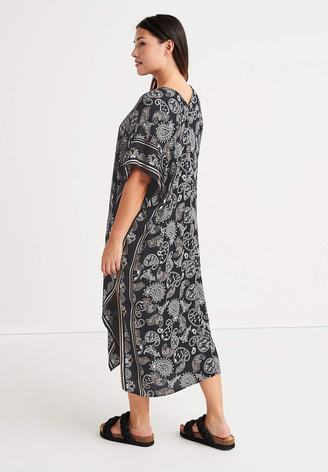 Plážový kaftan s knoflíky