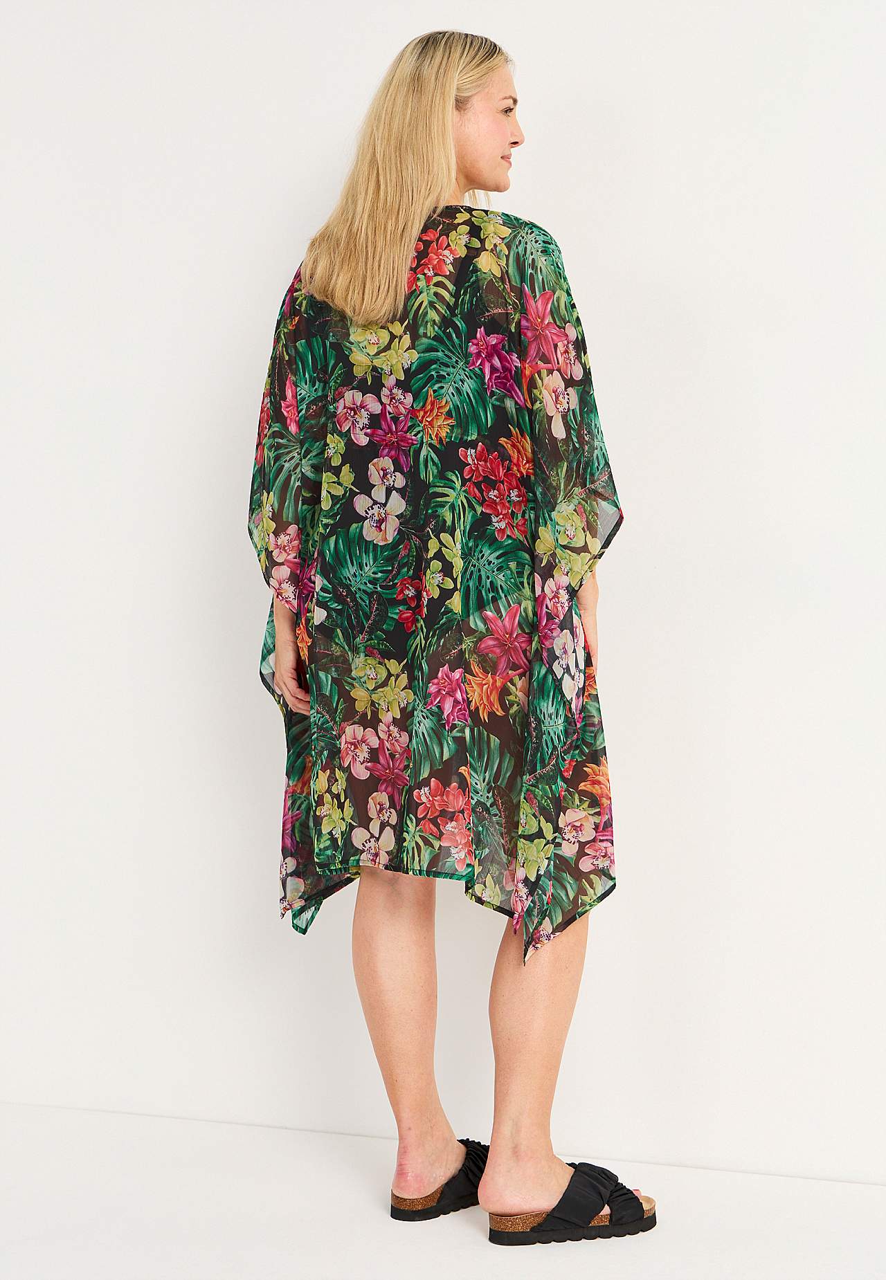 Vzorovaný plážový kaftan