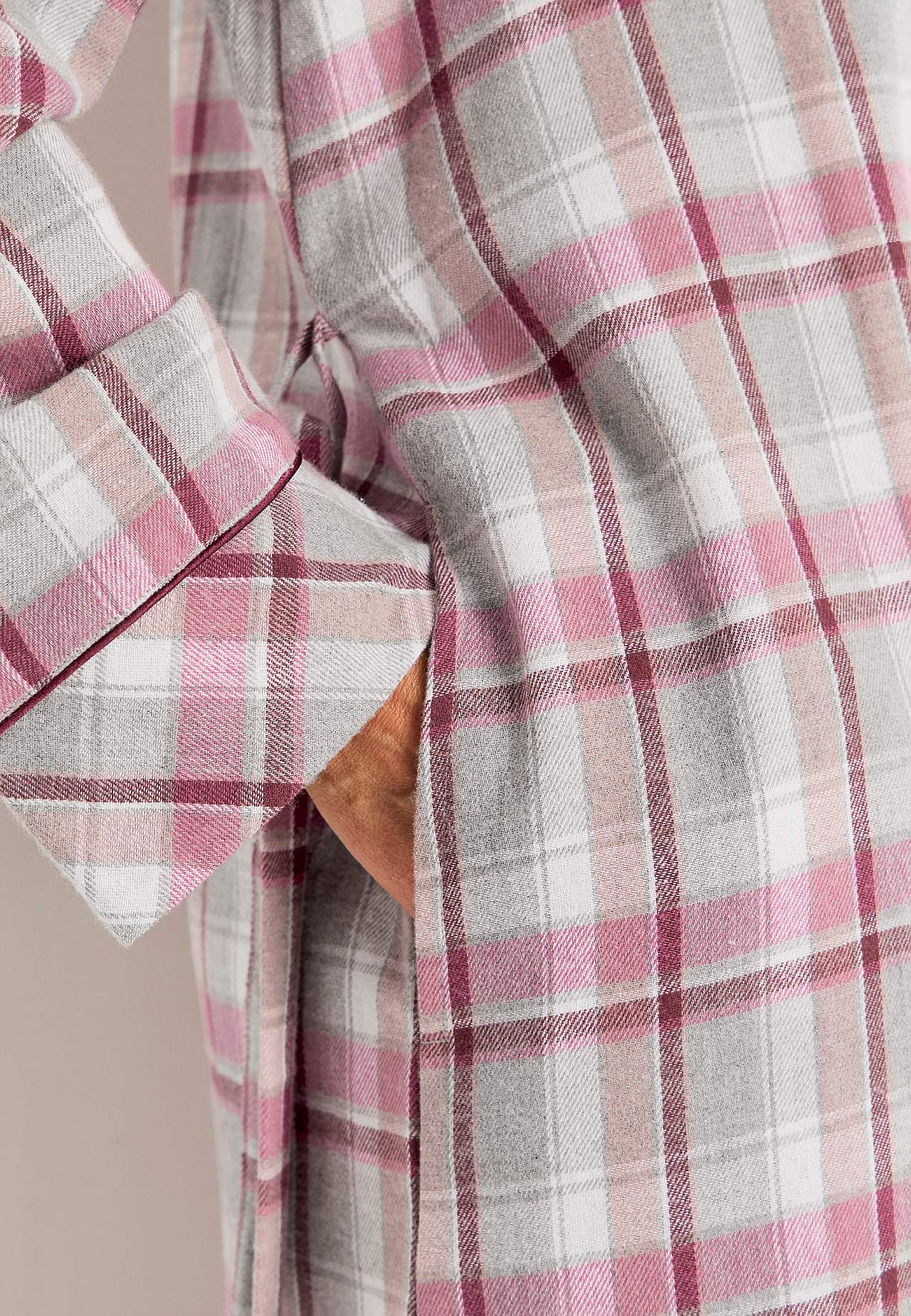 Mřížkovaný župan z flanelu