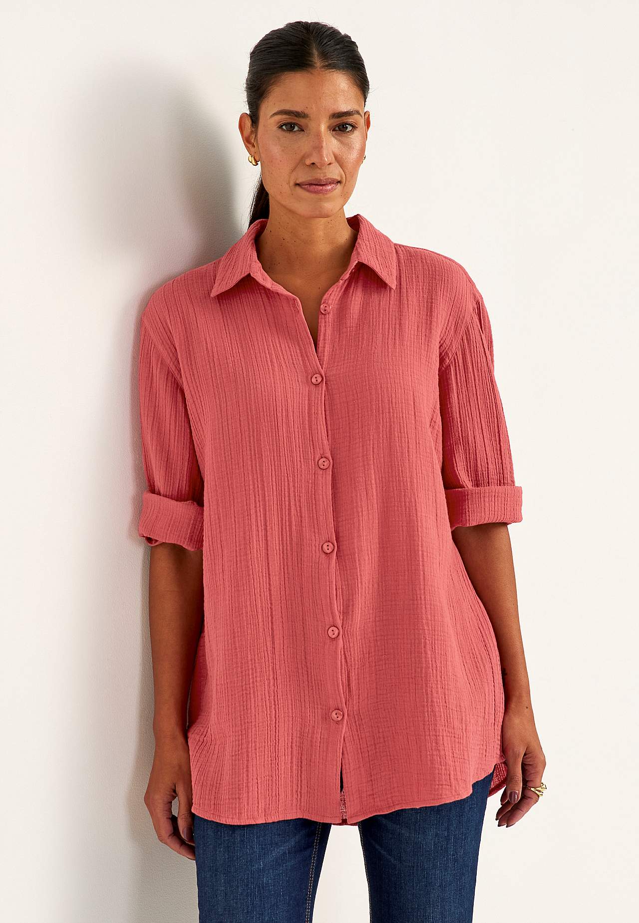 Dlouhá košile ze zvrásněné bavlny