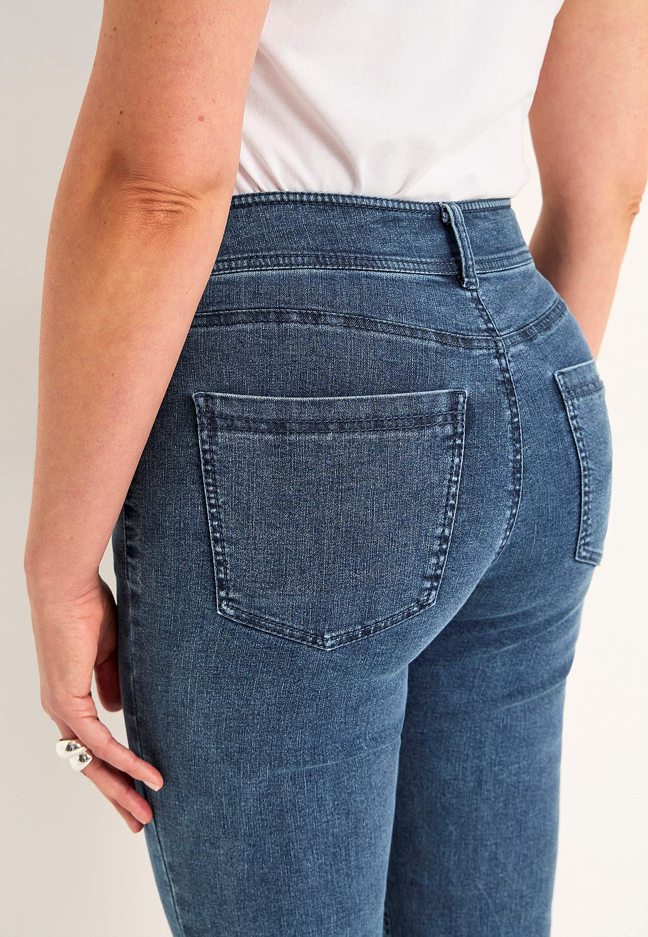 Extra elastické crop džíny Sara