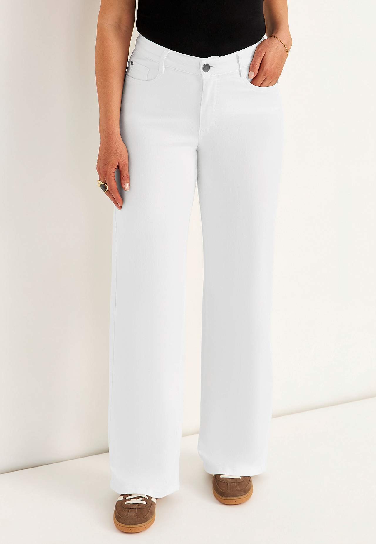 Široké a dlouhé džíny s vysokým pasem Renata