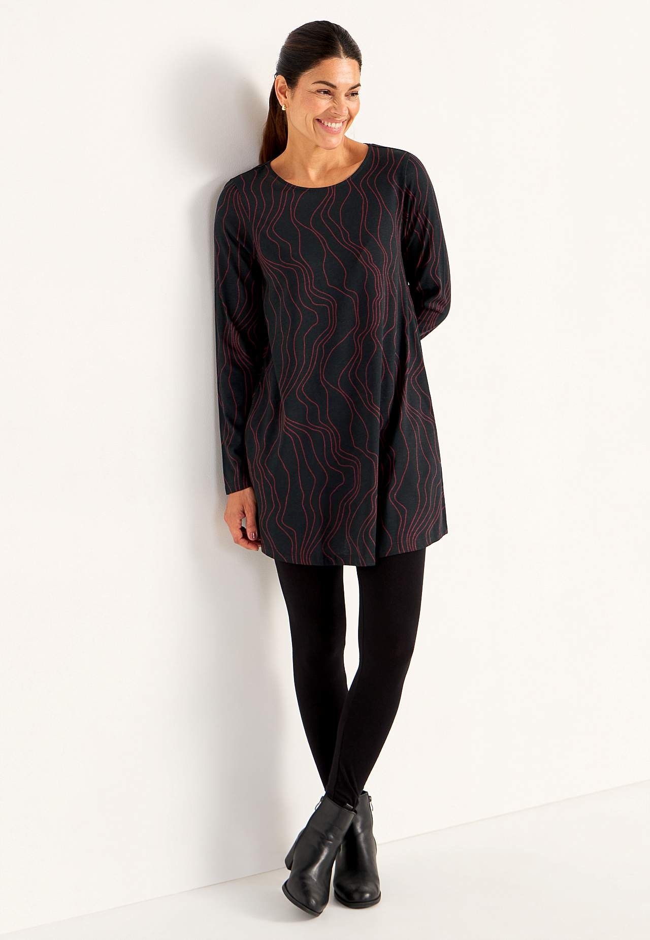 Vzorovaná žerzejová tunika s kapsami