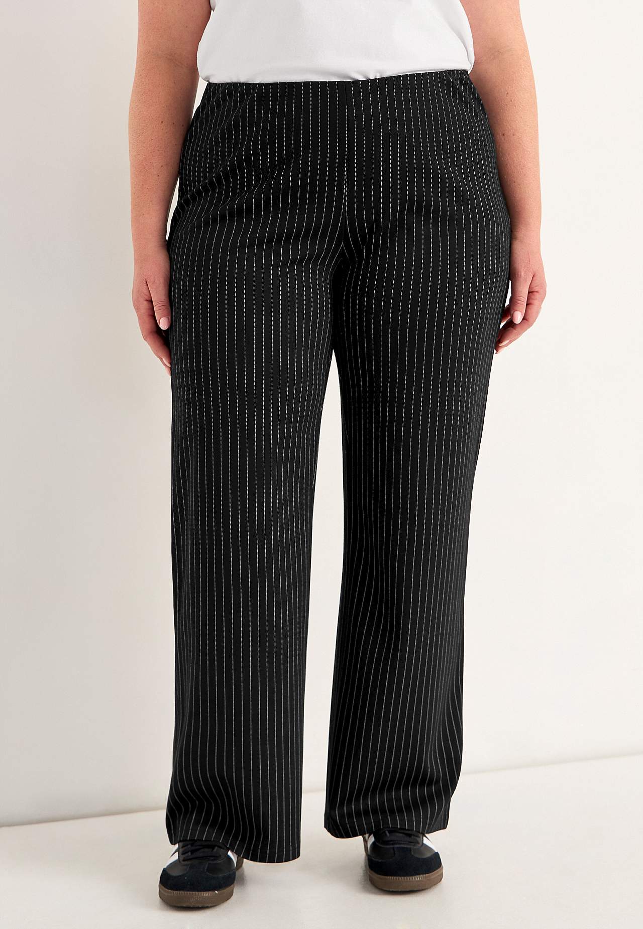 Žerzejové kalhoty s rovnými nohavicemi