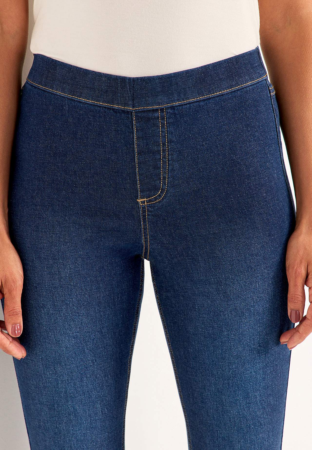 Roztažitelné a úzké legíny