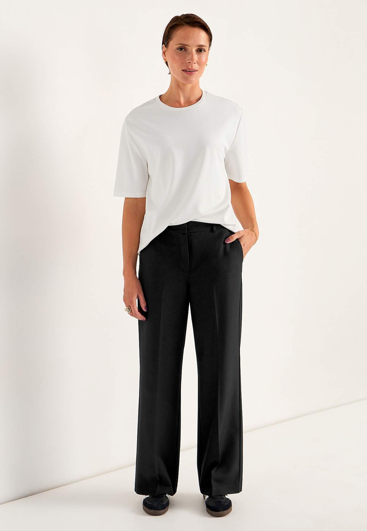 Společenské kalhoty s pukem Pia