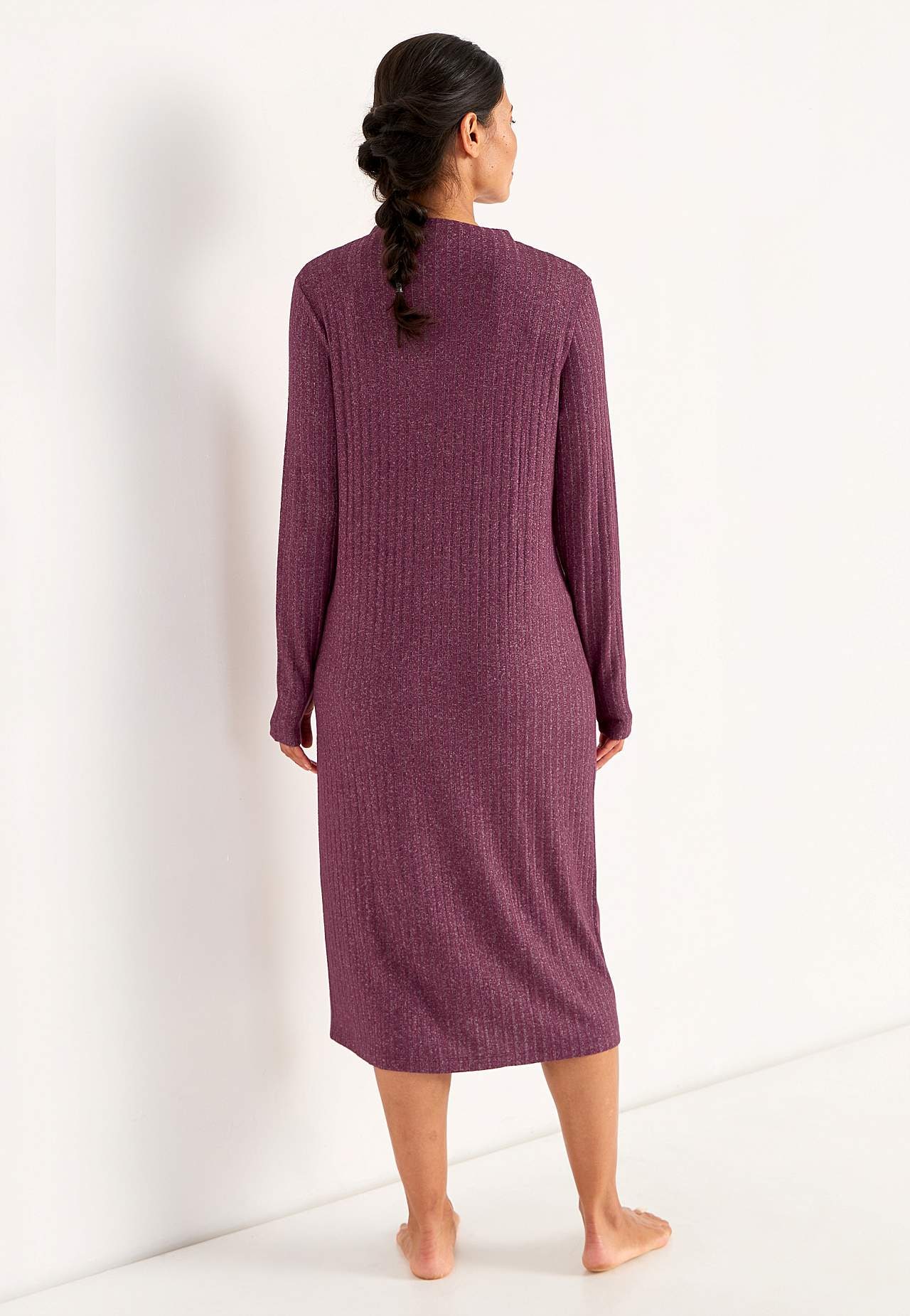 Měkké žerzejové šaty s kapsami