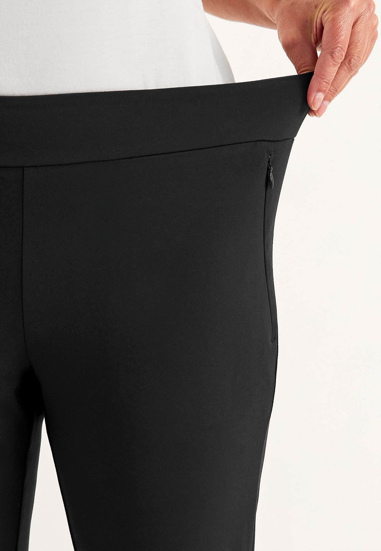 Užitečné a bootcut žerzejové kalhoty Daria