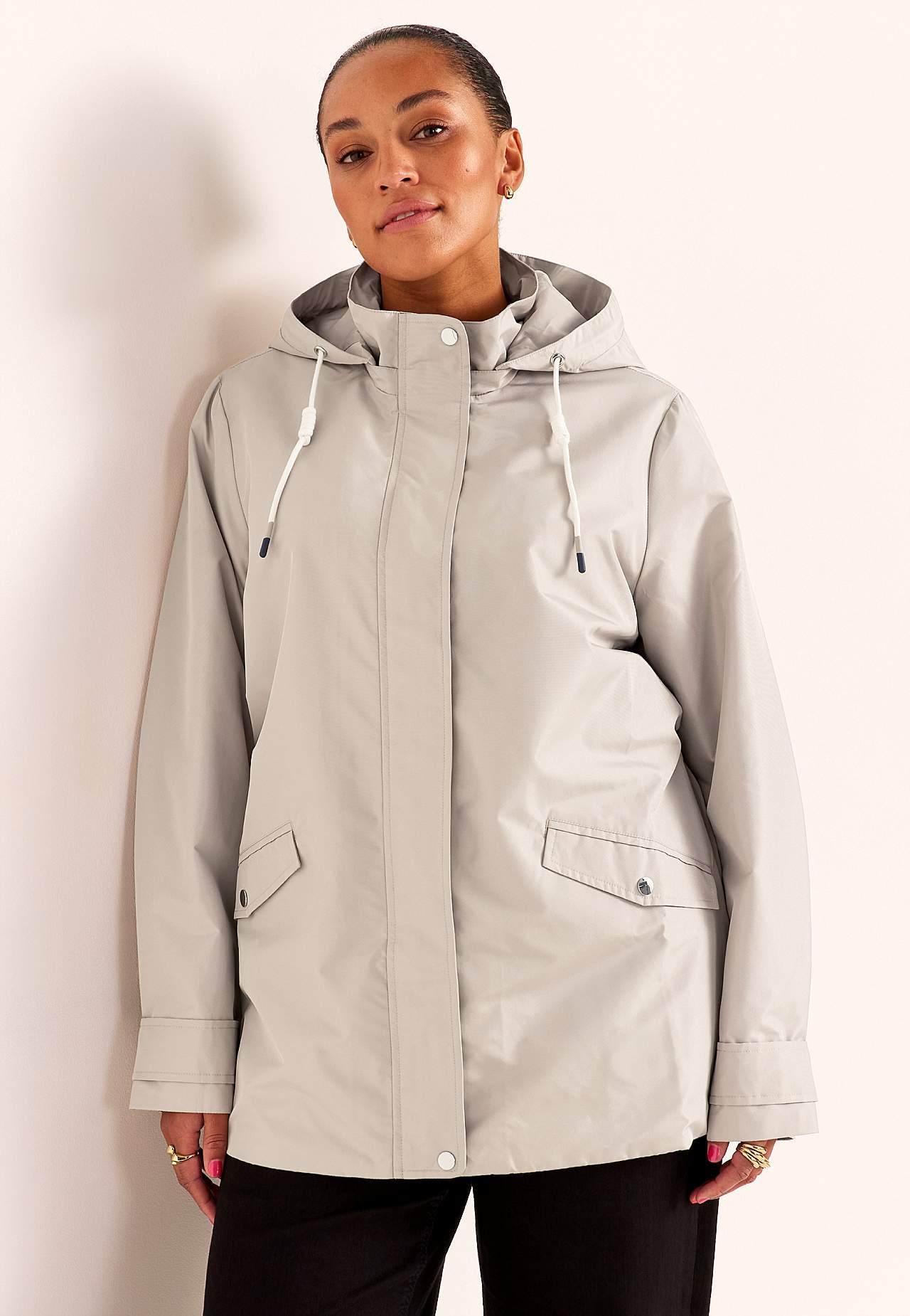 Podšitá bunda s odnímatelnou kapucí