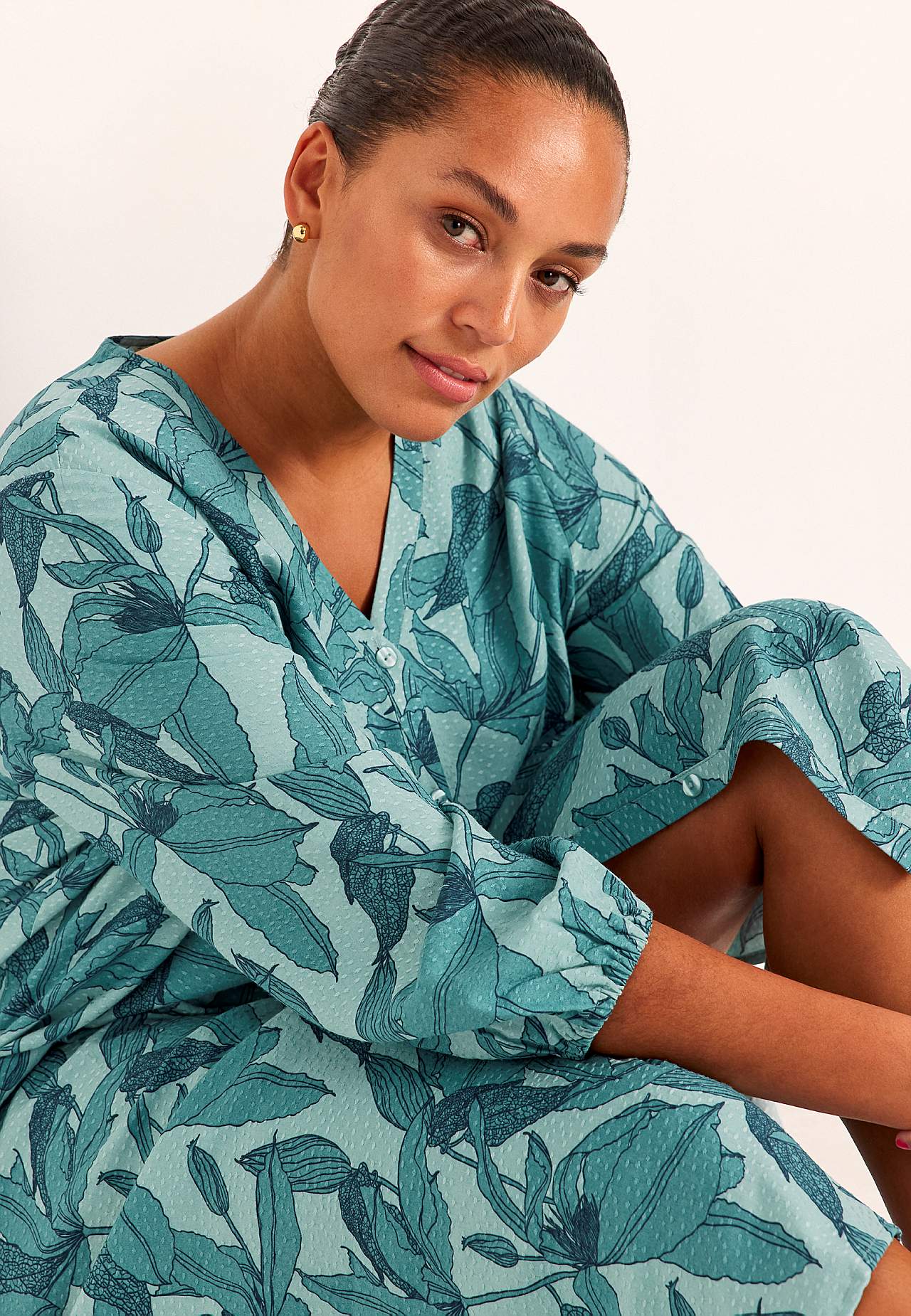 Tkané šaty s kapsami