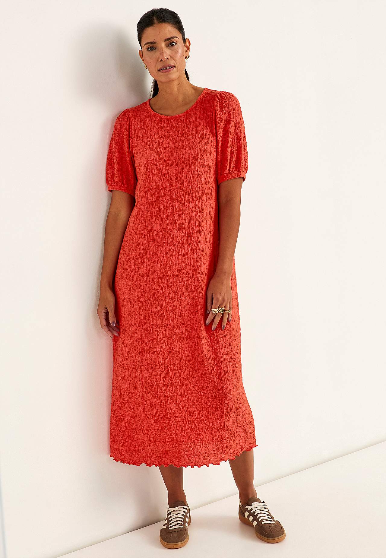 Žerzejové šaty se strukturou