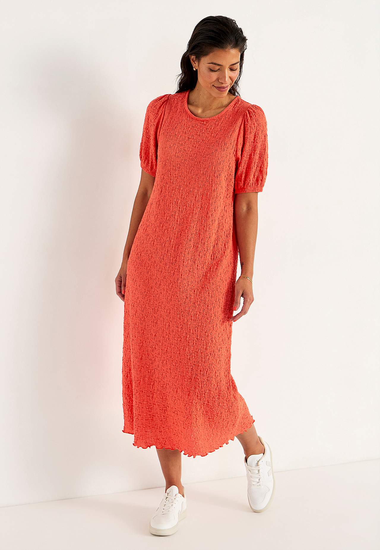 Žerzejové šaty se strukturou