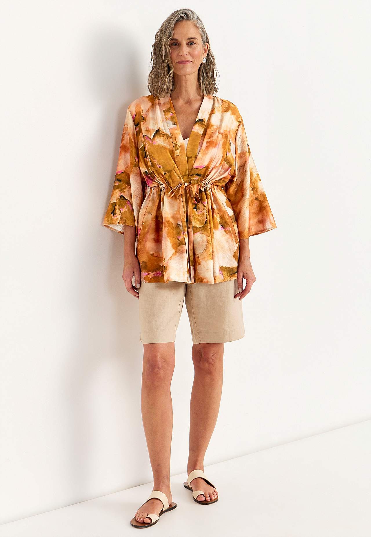 Vzorovaná a pružná kimonová bunda