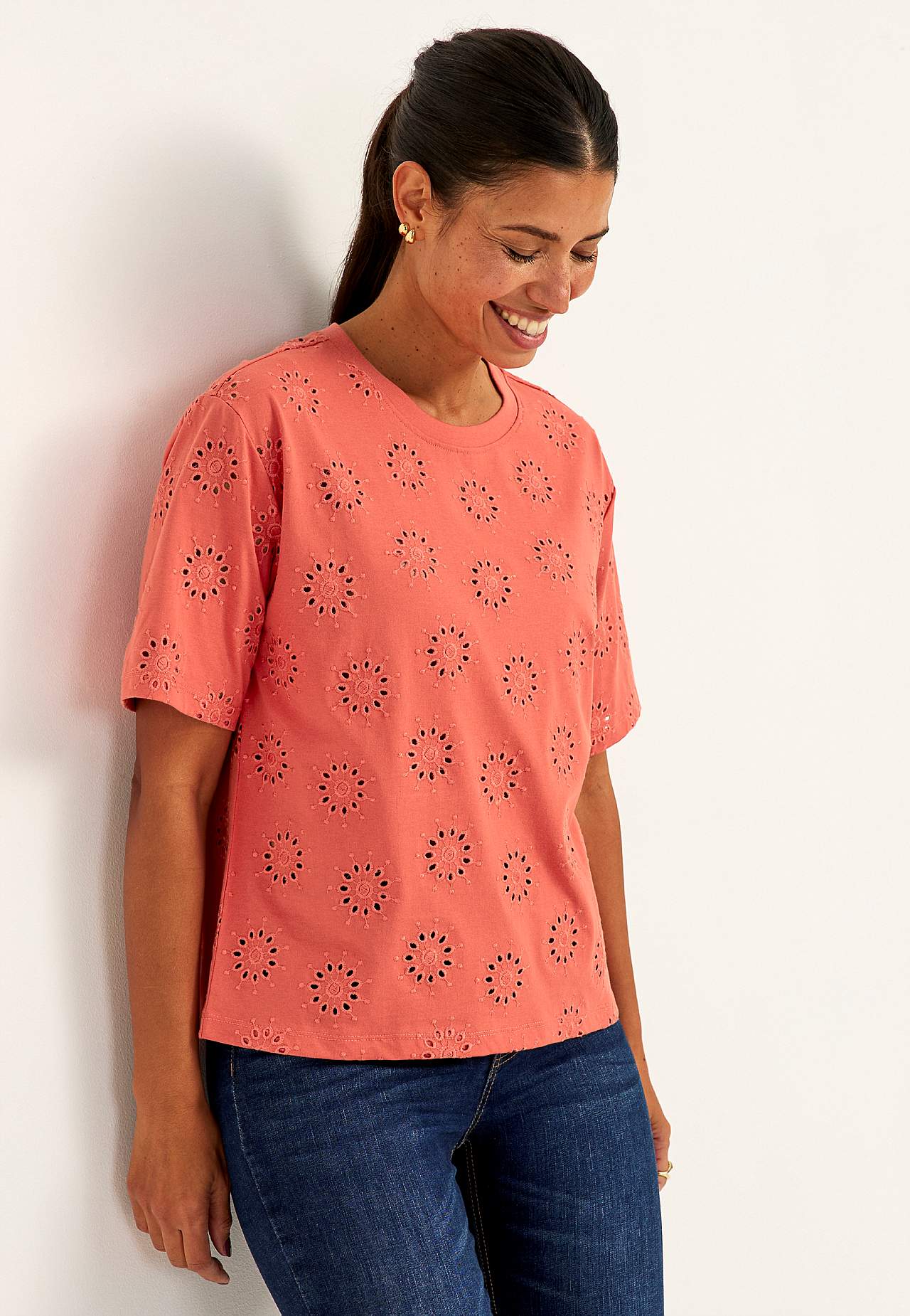 Žerzejový top s vyšívaným propracovaným vzorem