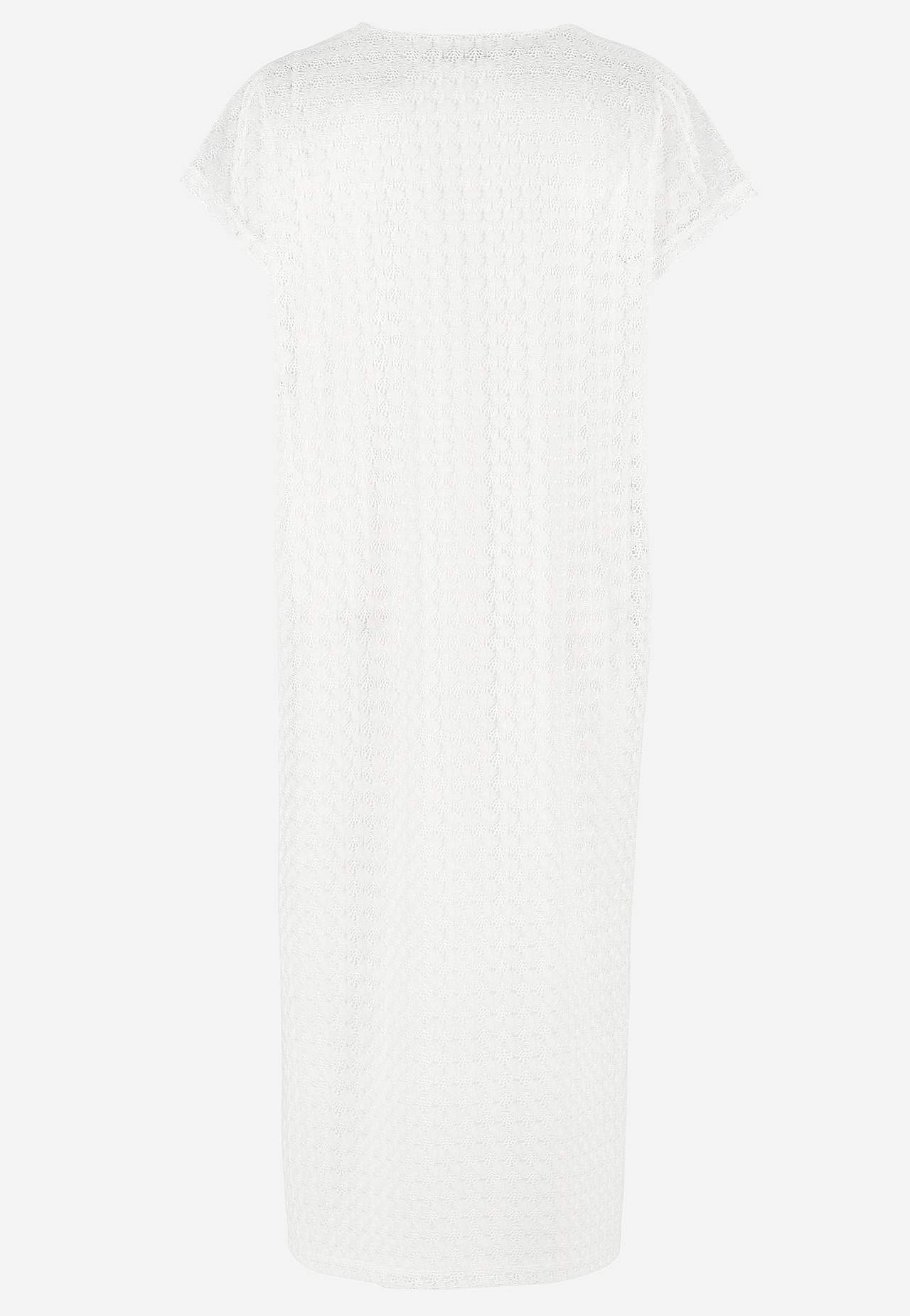 Šaty s krásným propracovaným vzorem