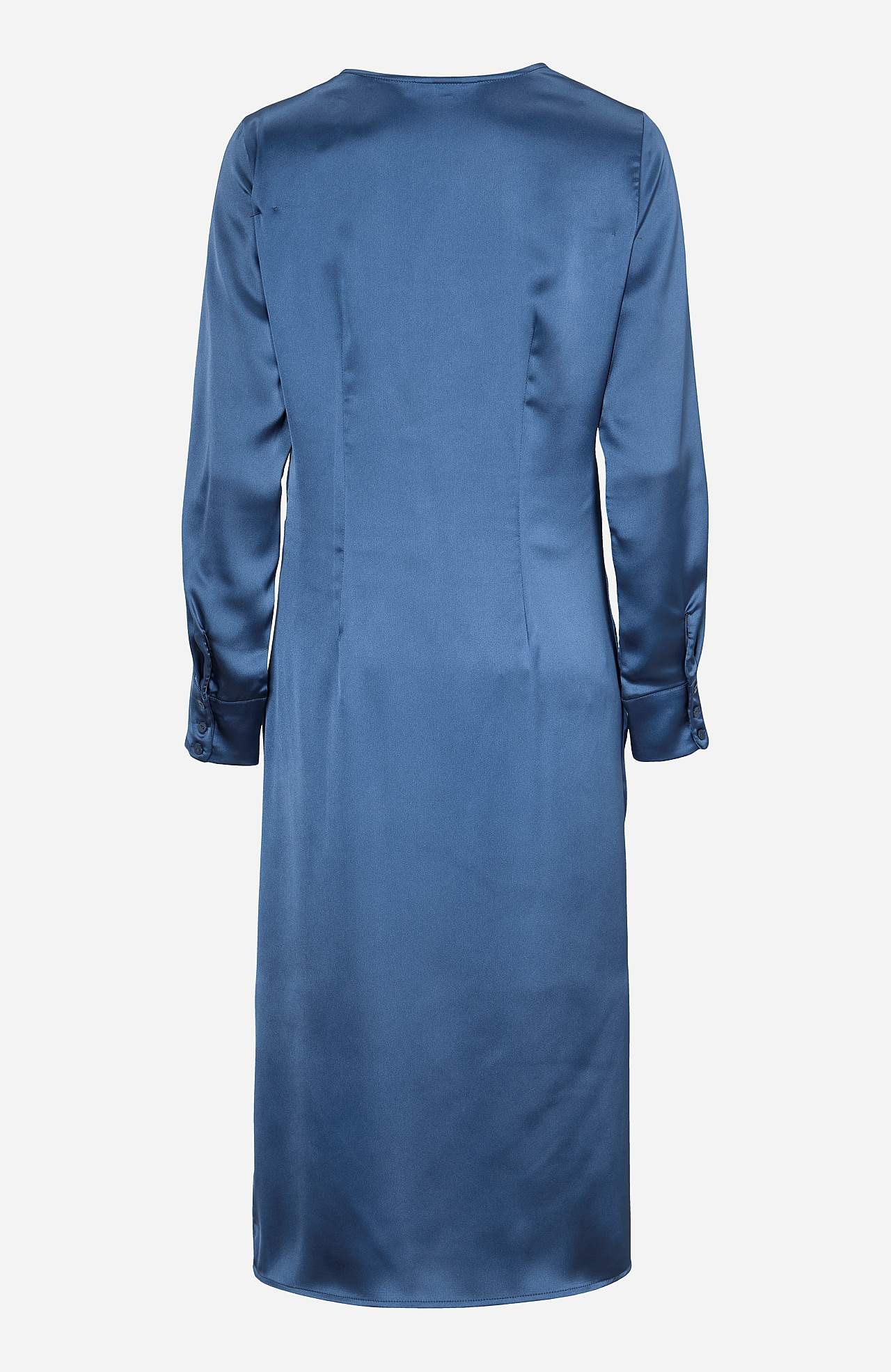 Saténové šaty s výstřihem ve tvaru V